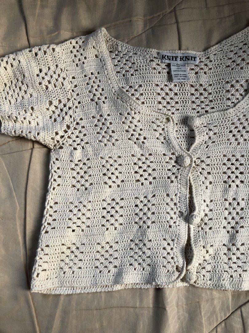 Knit Knit Crochet Cardigan size Small (Category: Coats, Jackets and Outerwear) located in Cebu City. Submitted by ikafinds (Listing ID 1427933149, Image 2). Description: Knit Knit Crochet Cardigan size Small OffWhite Color .