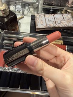 (Category: ) located in . Submitted by clairingcloset (Listing ID 1427857016, Image 1). Description: .