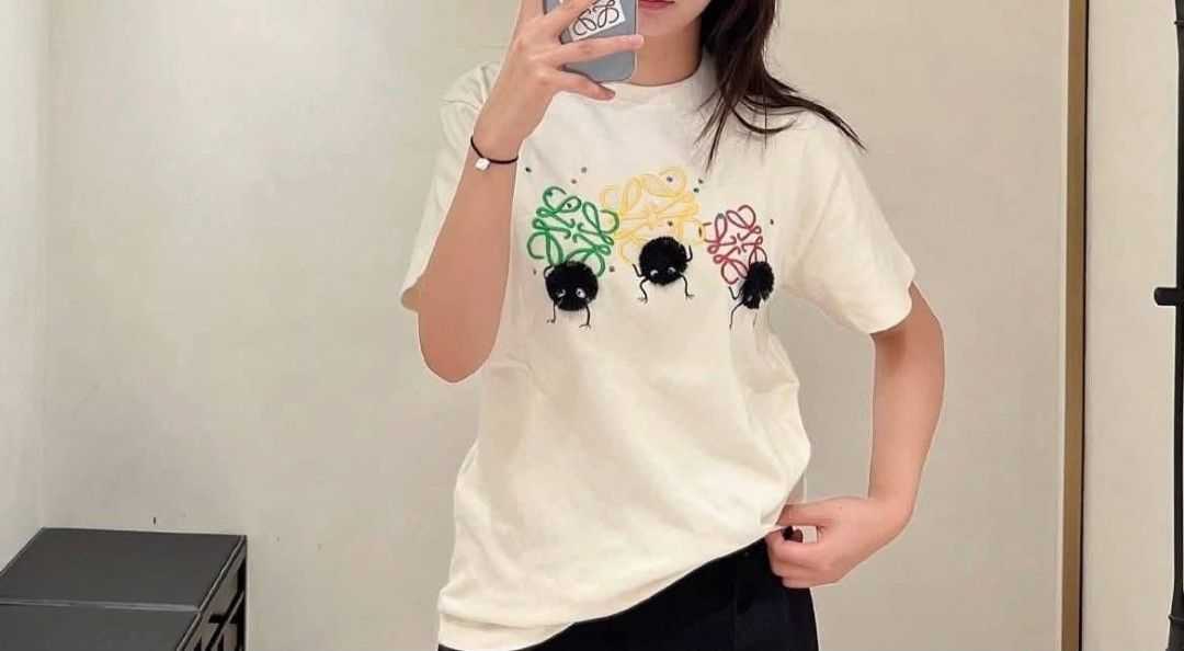 Loewe x Spirited Away SS22 Off-Shoulder Tee (Category: Blouses) located in Angeles City. Submitted by mjshoppingretail (Listing ID 1427885801, Image 2). Description: small med/Med orig .
