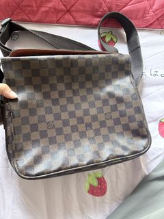 （分類：）位於 。 由 lily2402 提交（商品編號 1427831046，圖片 1）。簡介： 。