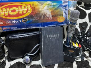 Microphone Karaoké WOW Magic Sing ED8000 - Édition 2005 Mabuhay (Tagalog/Filipino)