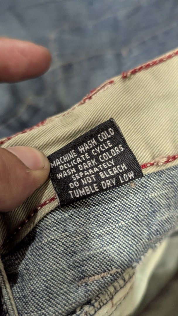 Marithe Francois Girbaud Denim Cargo Pants (Category: Jeans) located in Pasay City. Submitted by aatapparelshop (Listing ID 1427877696, Image 3). Description: VINTAGE Marithe Francois Girbaud good condtion 2000.