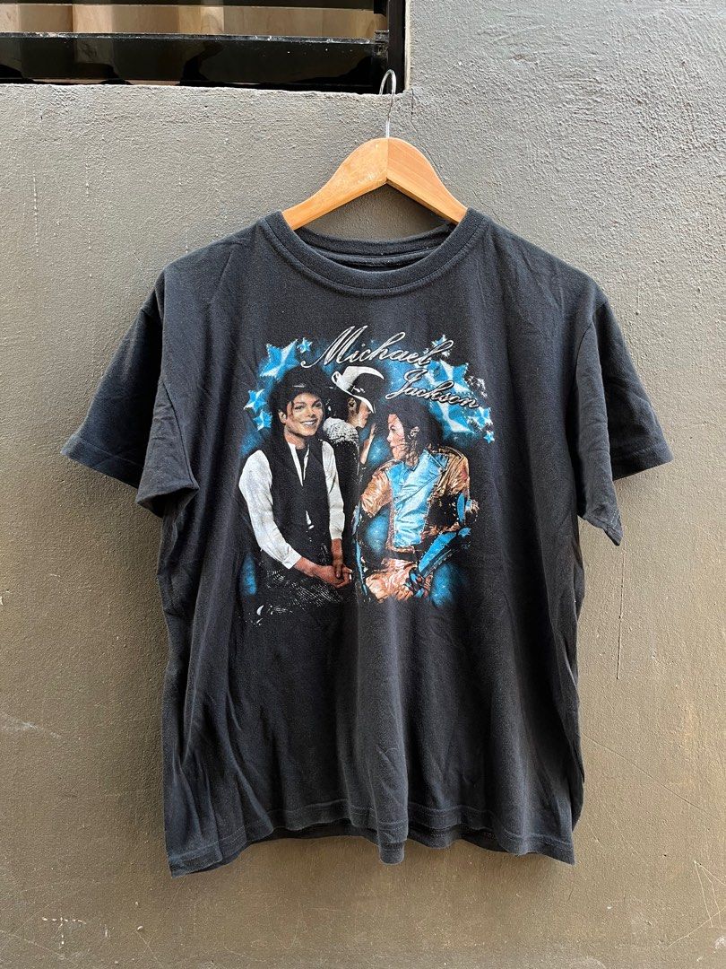 Michael Jackson Graphic Tee (Category: Tshirts & Polo Shirts ) located in Davao. Submitted by bothwiseph (Listing ID 1427880609, Image 1). Description: 19x27.