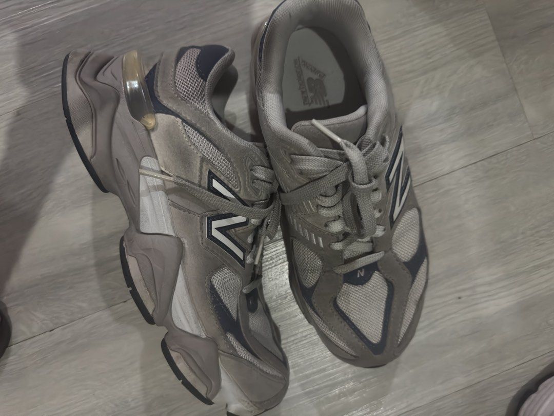 New Balance 9060 Sneakers (Category: Sneakers) located in Manila. Submitted by danacs.od (Listing ID 1427780514, Image 2). Description: RFS: Decluttering Size: 24cm Needs cleaning.