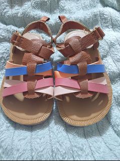 (Category: ) located in . Submitted by strawberiii (Listing ID 1427793128, Image 1). Description: .