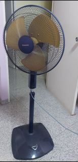 (Category: ) located in . Submitted by gogreen118 (Listing ID 1427902429, Image 1). Description: .