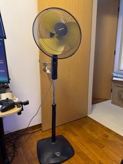 (Category: ) located in . Submitted by seifane (Listing ID 1427809550, Image 1). Description: .