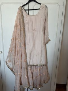 (Category: ) located in . Submitted by glambya (Listing ID 1427854276, Image 1). Description: .