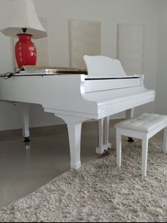 (Category: ) located in . Submitted by kmusiccenter (Listing ID 1427928527, Image 1). Description: .