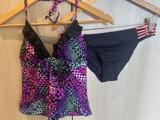 (Category: ) located in . Submitted by kayeshoppe (Listing ID 1427935011, Image 1). Description: .