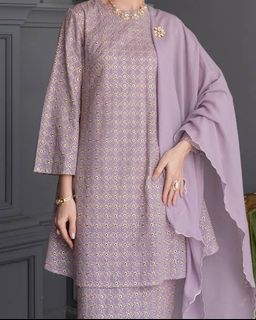 (Category: ) located in . Submitted by seasale (Listing ID 1427904405, Image 1). Description: .