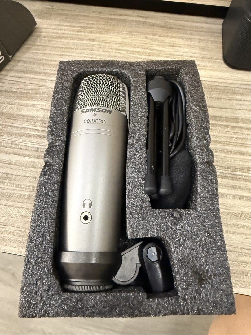 Samson C01U Pro USB Studio Condenser Microphone414192310326415361