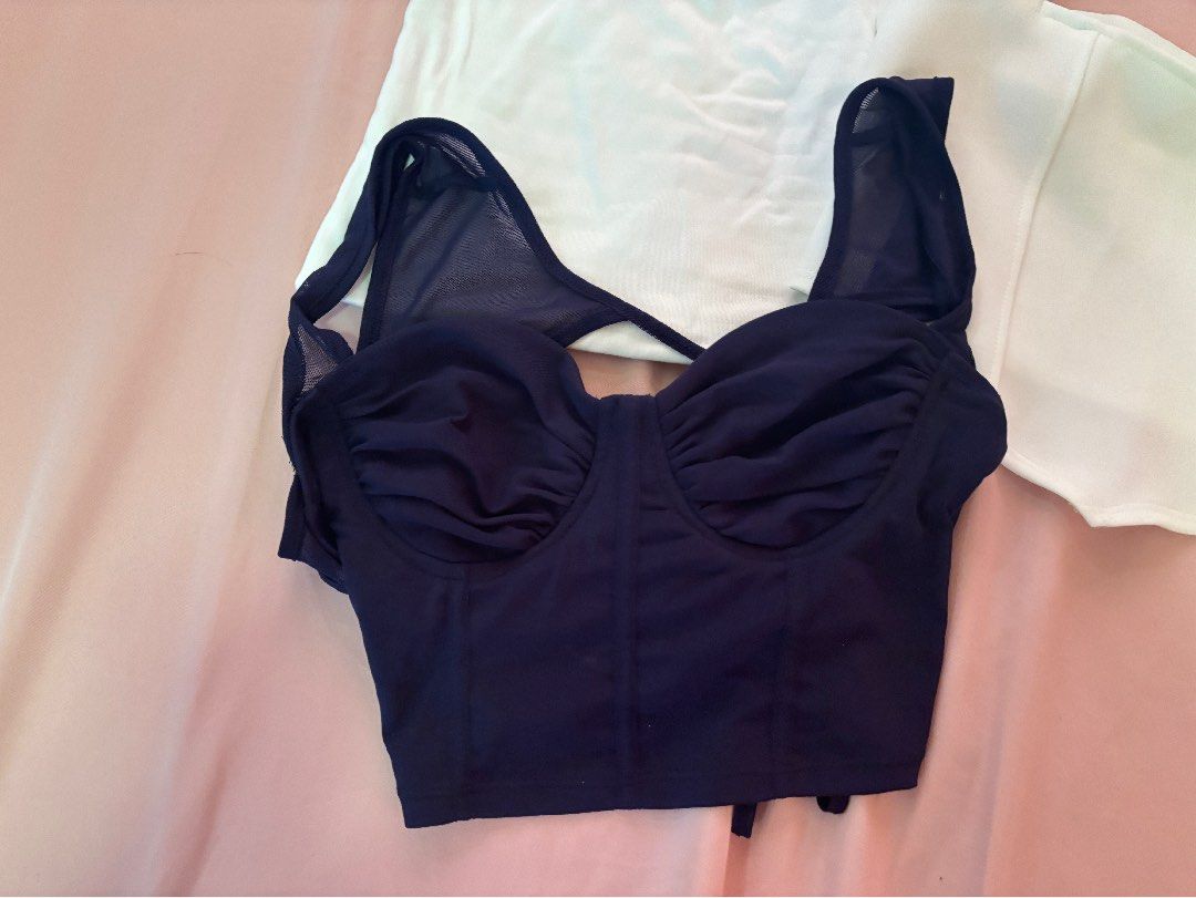 Sexy Halter Basic Tops [BUNDLE] (Category: Blouses) located in Bacolod City. Submitted by jeeyahsells (Listing ID 1427796403, Image 2). Description: XS-S Sold as bundle for ₱500 only, take all 6 sexy / basic tops! some are branded: shein, mera FIX PRICE ALREADY ₱500 + sf (JNT, with voucher discount) Offer aside from posted = ignore.