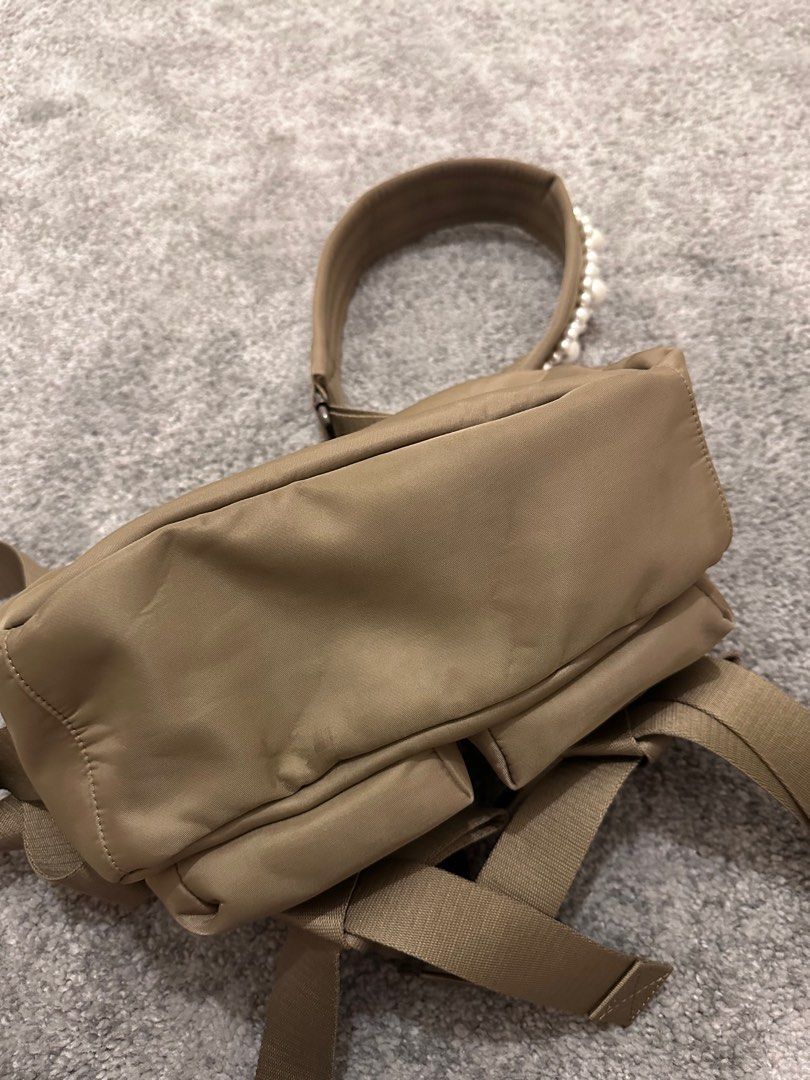 simone rocha bag （分類：手袋及銀包）位於 Hong Kong。 由 kkkcykkk 提交（商品編號 1427797708，圖片 3）。簡介： 。