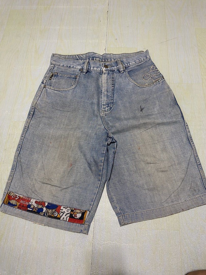 Sohk long jorts (Category: Shorts) located in Manila. Submitted by pepsiubiquitous (Listing ID 1427924511, Image 1). Description: W - 32 L - 24 T - 14 L.O - 11.