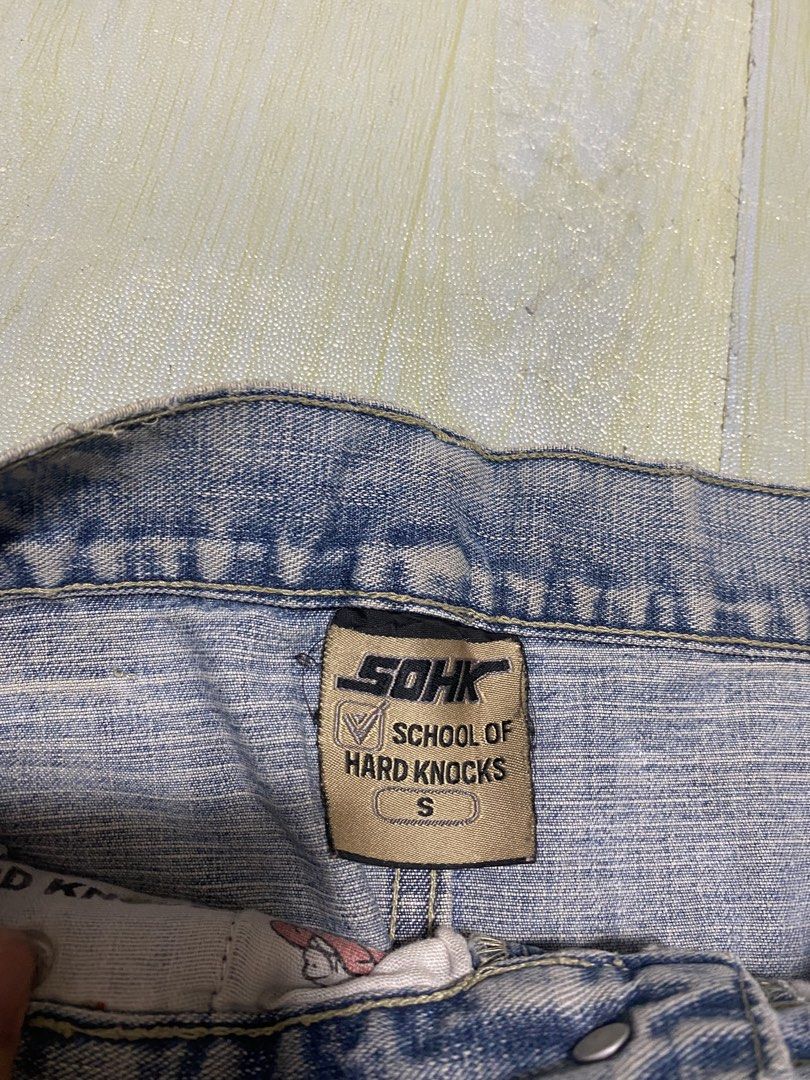 Sohk long jorts (Category: Shorts) located in Manila. Submitted by pepsiubiquitous (Listing ID 1427924511, Image 3). Description: W - 32 L - 24 T - 14 L.O - 11.