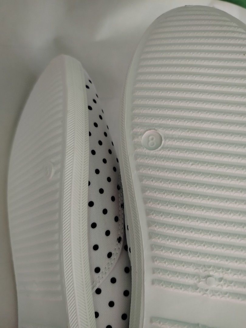 Sprint Polka Dot Sneakers - Size 8 (Category: Sneakers) located in Pasay City. Submitted by secondhandshop3 (Listing ID 1427811461, Image 2). Description: Brand New From 399 to 249.