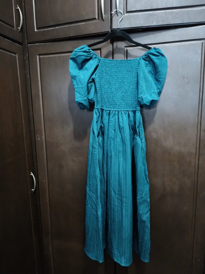 Teal Puff Sleeve Dress (Category: Dresses) located in Cebu City. Submitted by free.rabbit (Listing ID 1427806128, Image 1). Description: size: S-Large.