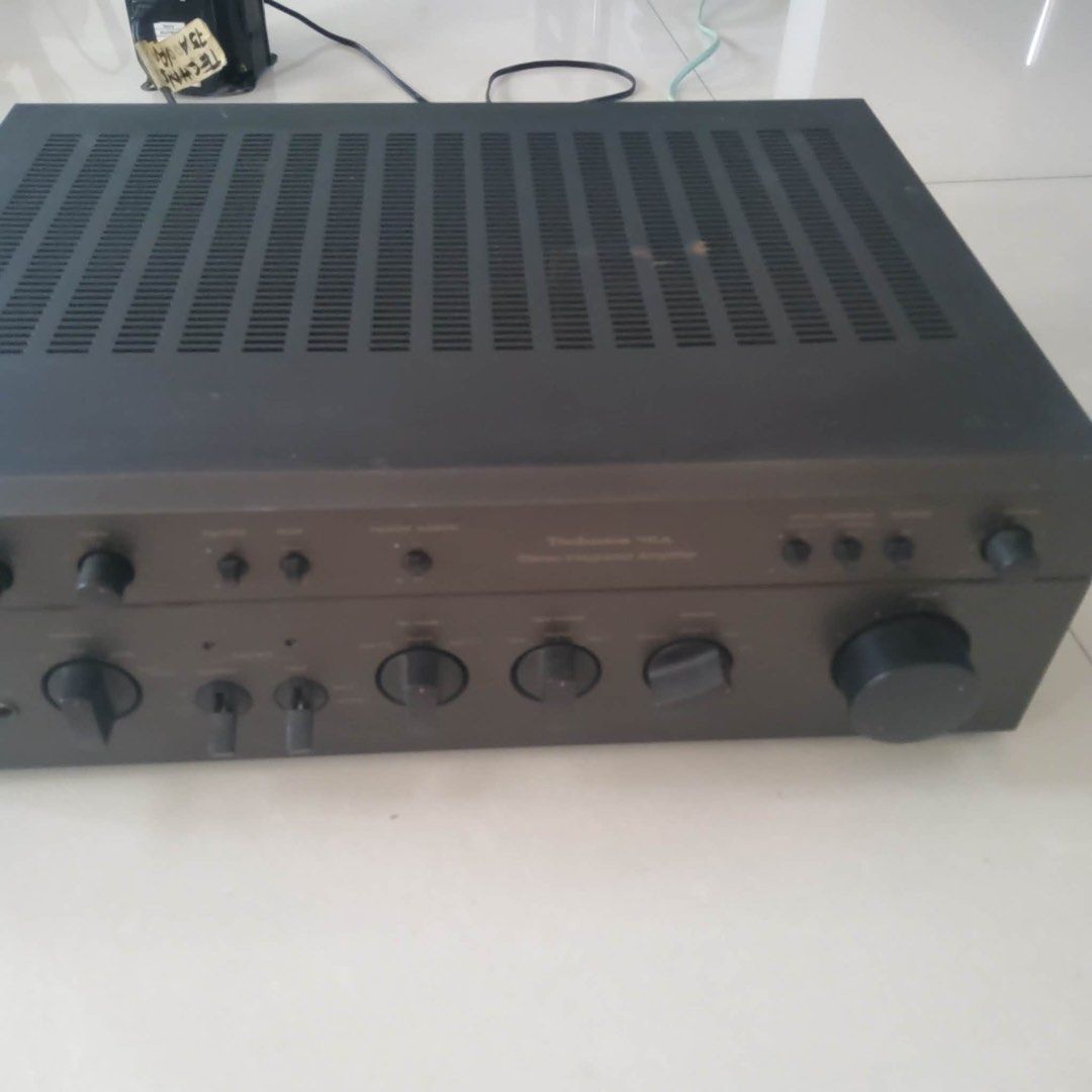 Technics SU 8075 integrated Amp (Category: Soundbars, Speakers & Amplifiers) located in Imus. Submitted by enjicuserve (Listing ID 1427873369, Image 3). Description: In good working condition Amp/ pre amp 68watts per channel 8ohms 100/110v japan made Nice music at your home Imus Cavite.