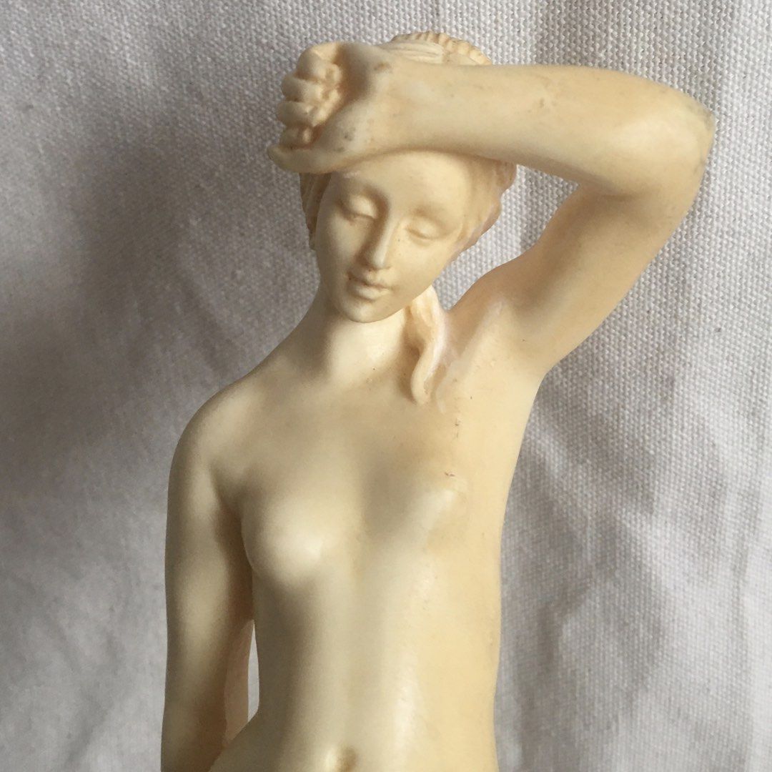 Vintage A. Santini Sculpture (Category: Vintage Collectibles) located in Lapu Lapu. Submitted by pickershub (Listing ID 1427813137, Image 3). Description: Vintage A. Santini Sculpture VGUC Approx. 9” Marked Sticker intact Made in Italy Made of resin alabaster composite Sold “as-is” .