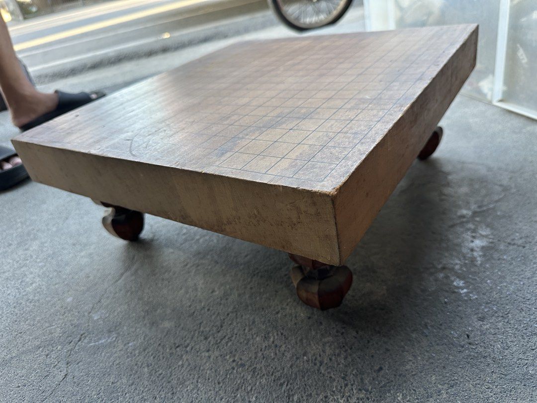 Vintage Wooden Go Board (Category: Board Games & Puzzles) located in Rodriguez. Submitted by pwestoonlinestore (Listing ID 1427856080, Image 1). Description: Board dimes 4x32x32 cm Overall height 12.5cm.