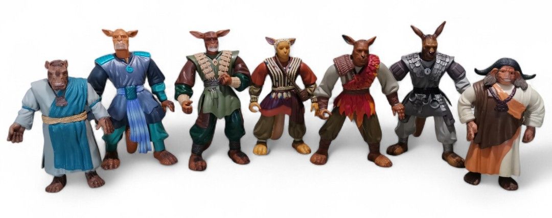 WARRIORS OF VIRTUE FIGURES (Category: Figurines & Statues) located in Pasay City. Submitted by daryl.08 (Listing ID 1427854060, Image 1). Description: Vintage warriors of virtue figures .