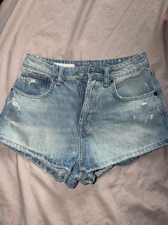 (Category: ) located in . Submitted by bribrie (Listing ID 1427786796, Image 1). Description: .