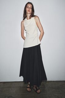 (Category: ) located in . Submitted by shop.cb (Listing ID 1427791301, Image 1). Description: .