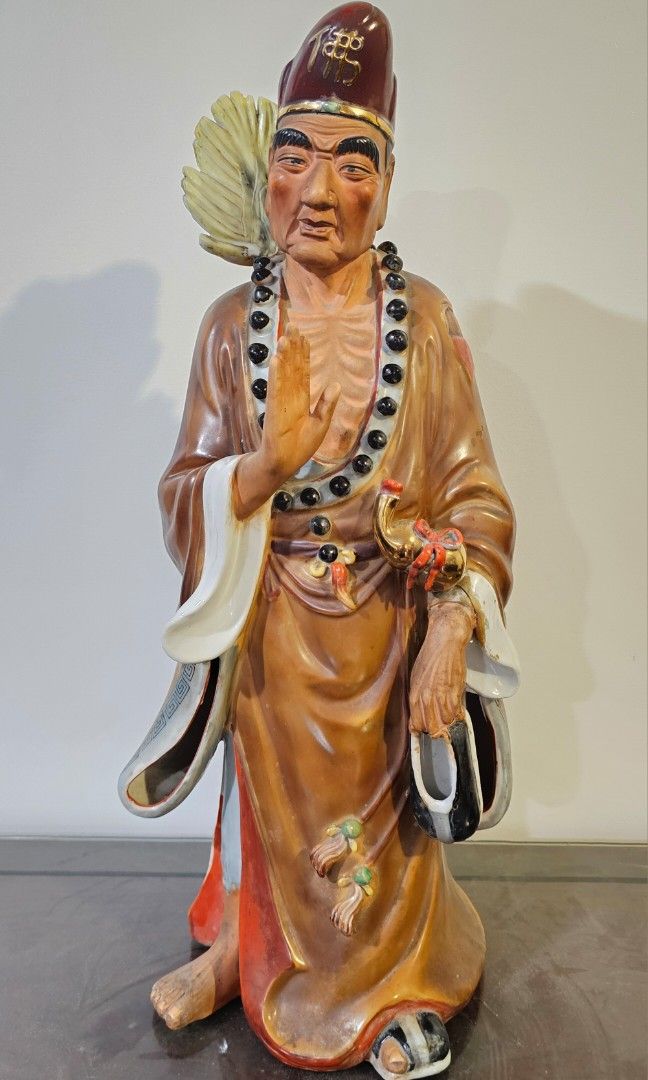 24" Chinese Buddhist Crazy Monk Ji Gong Ceramic Statue (Category: Religious Items) located in Quezon City. Submitted by charliebrown_olx (Listing ID 1428048049, Image 1). Description: ▪︎Set is with our family for more than 30 years. • Sold As Is Where Is, WYSIWYG • Can be inspected at Obudan St Brgy Manresa QC • Shipping c/o buyer. Thanks for looking! (Zen, Buddhist)..
