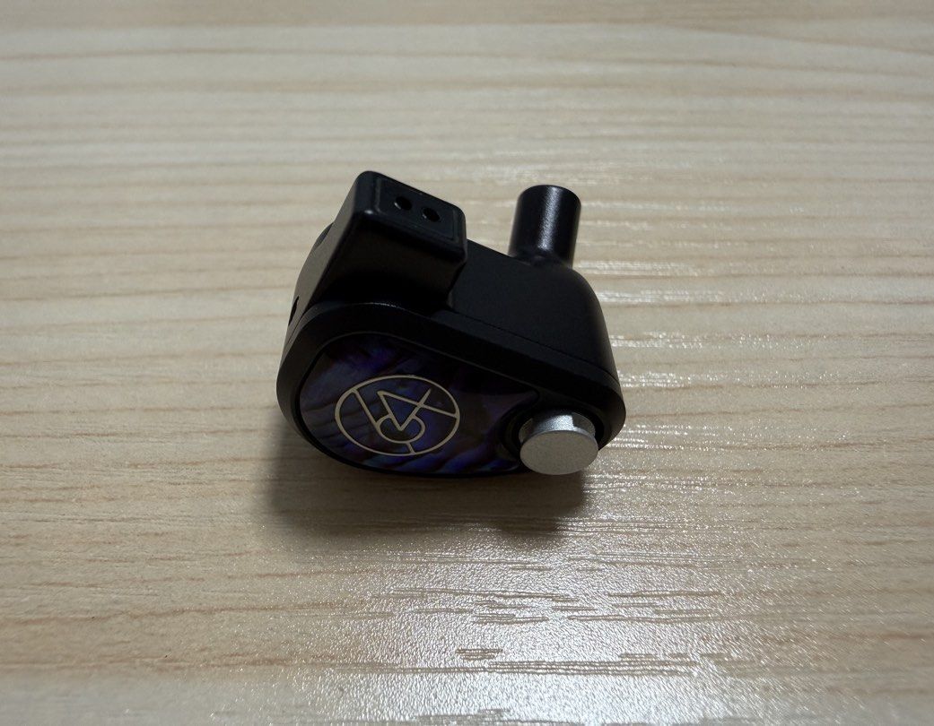 64 Audio Volur407715626164561922