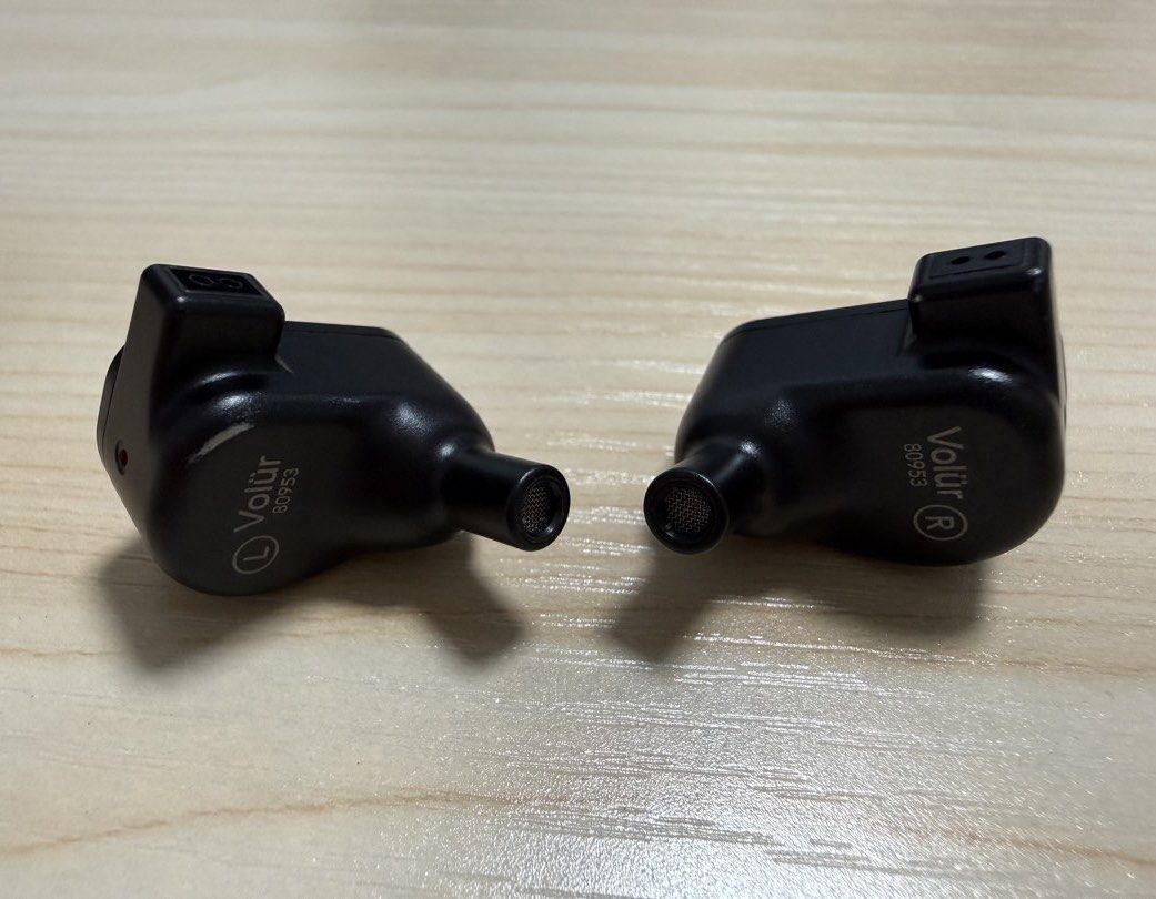 64 Audio Volur407715626164561921