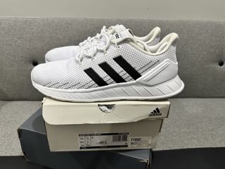 (Category: ) located in . Submitted by shoes.declutter. (Listing ID 1428052531, Image 1). Description: .