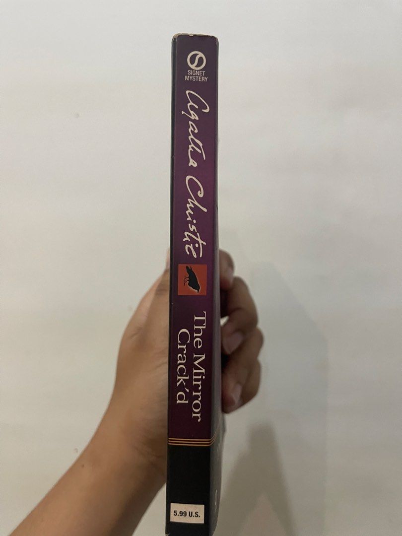 Agatha Christie - The Mirror Crack'd (Category: Storybooks) located in Manila. Submitted by babsterrr (Listing ID 1427999262, Image 3). Description: .