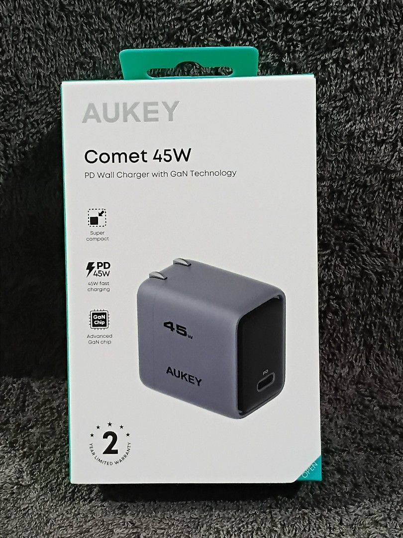AUKEY Comet 45W PD Wall Charger (Category: Chargers & Cables) located in Manila. Submitted by chinggayg.190 (Listing ID 1427940712, Image 1). Description: Power up faster and smarter with this 45W GaN Fast Charger—your ultimate charging solution for home, office, or travel! Built with advanced GaN (Gallium Nitride) technology, it delivers powerful, efficient charging in a compact and lightweight design, perfect for your busy lifestyle in the Phil