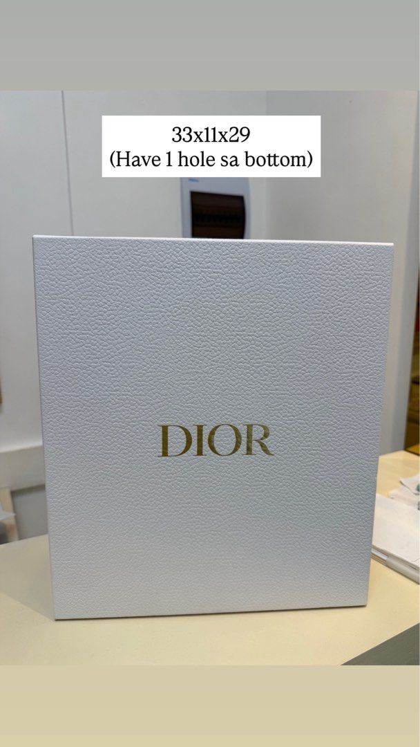 Authentic DIOR Box (Category: Luxury Accessories) located in Cavite. Submitted by purgingmycloset888 (Listing ID 1428088960, Image 1). Description: .