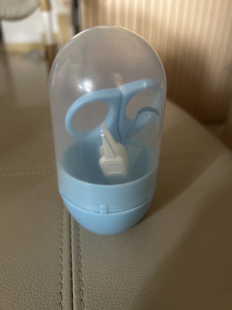 Baby Nail Care Set (Category: Baby Toiletries & Grooming) located in Tacloban City. Submitted by ana.kiwi (Listing ID 1427972259, Image 1). Description: Never used! Baby nail care set includes a pair of scissors, nail clippers, a nail file, and a tweezer. The set comes in a blue and clear plastic case for easy storage and portability. .