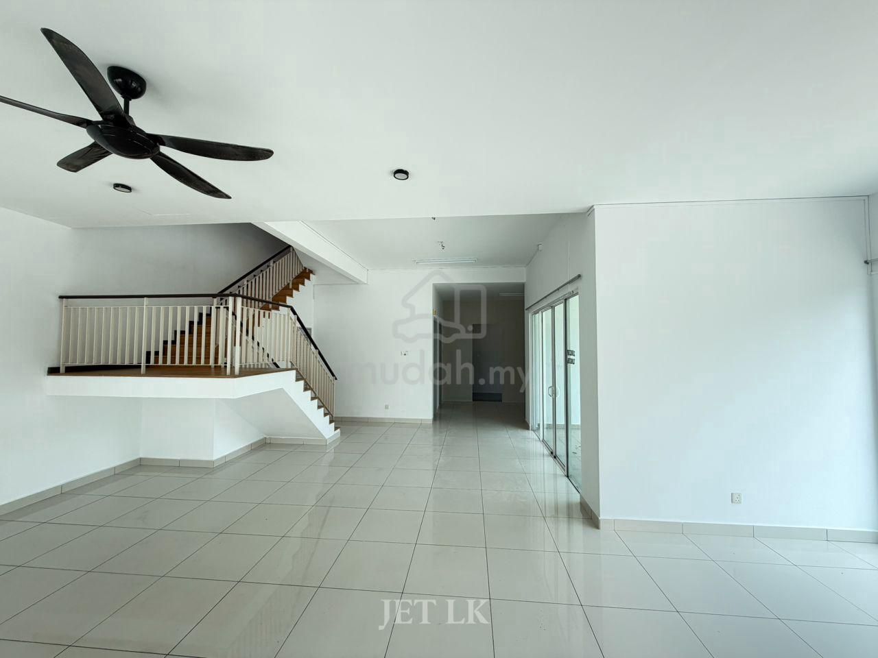 Bandar Bukit Raja 3 Storey Corner For Rent Facing Lake Gated Guarded ...