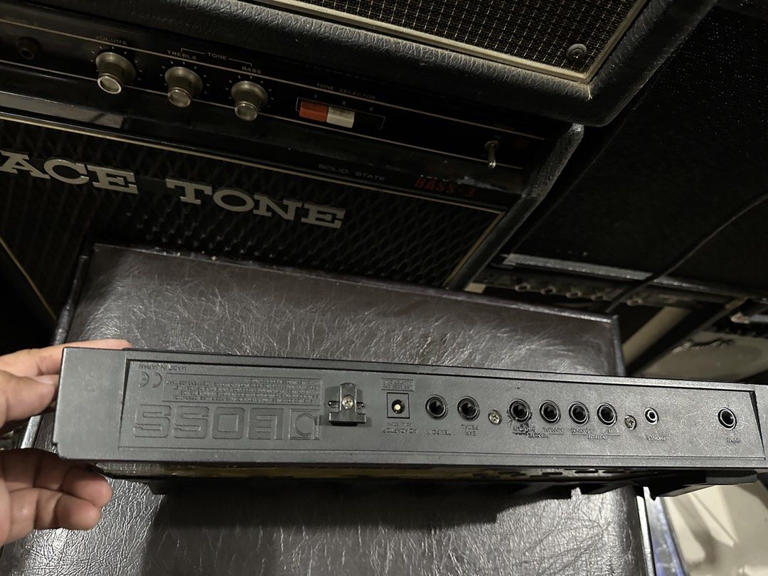 Boss ME-8B Bass Multiple Effects Pedal (Category: Musical Instruments) located in Binan City. Submitted by asherkv13 (Listing ID 1428075391, Image 3). Description: .