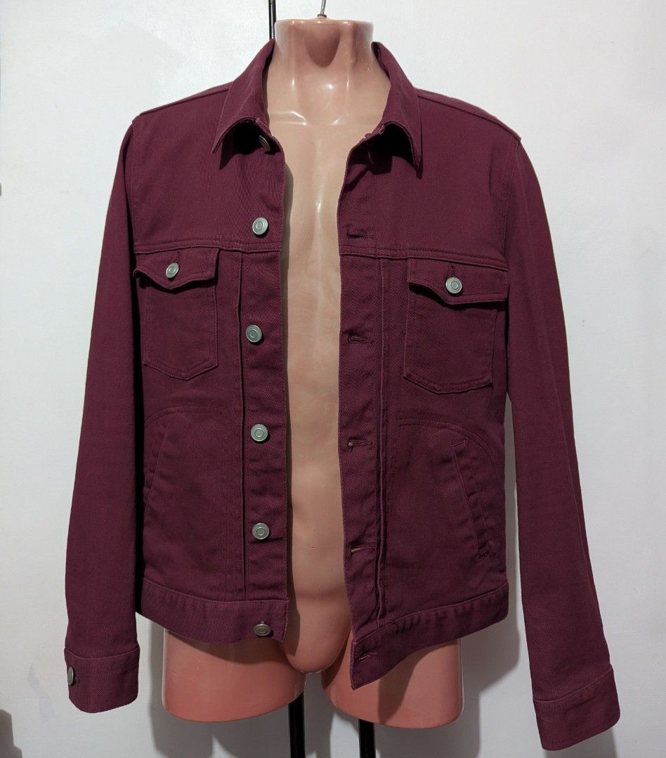 Browny Denim Jacket - M (Maroon) (Category: Coats, Jackets and Outerwear) located in General Trias. Submitted by mervcorner (Listing ID 1427935842, Image 2). Description: Unisex Jacket (Maroon) Brand: Browny Size: Medium Denim 4 Pockets Seldom use. Presentable. For casual and formal wear. RFS: Decluttering Item Location: General Trias, Cavite Delivery thru lalamove (at buyer's expense) Contact 09918984245 if interested..