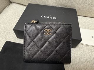 （分類：）位於 。 由 makeupshopp 提交（商品編號 1428071277，圖片 1）。簡介： 。