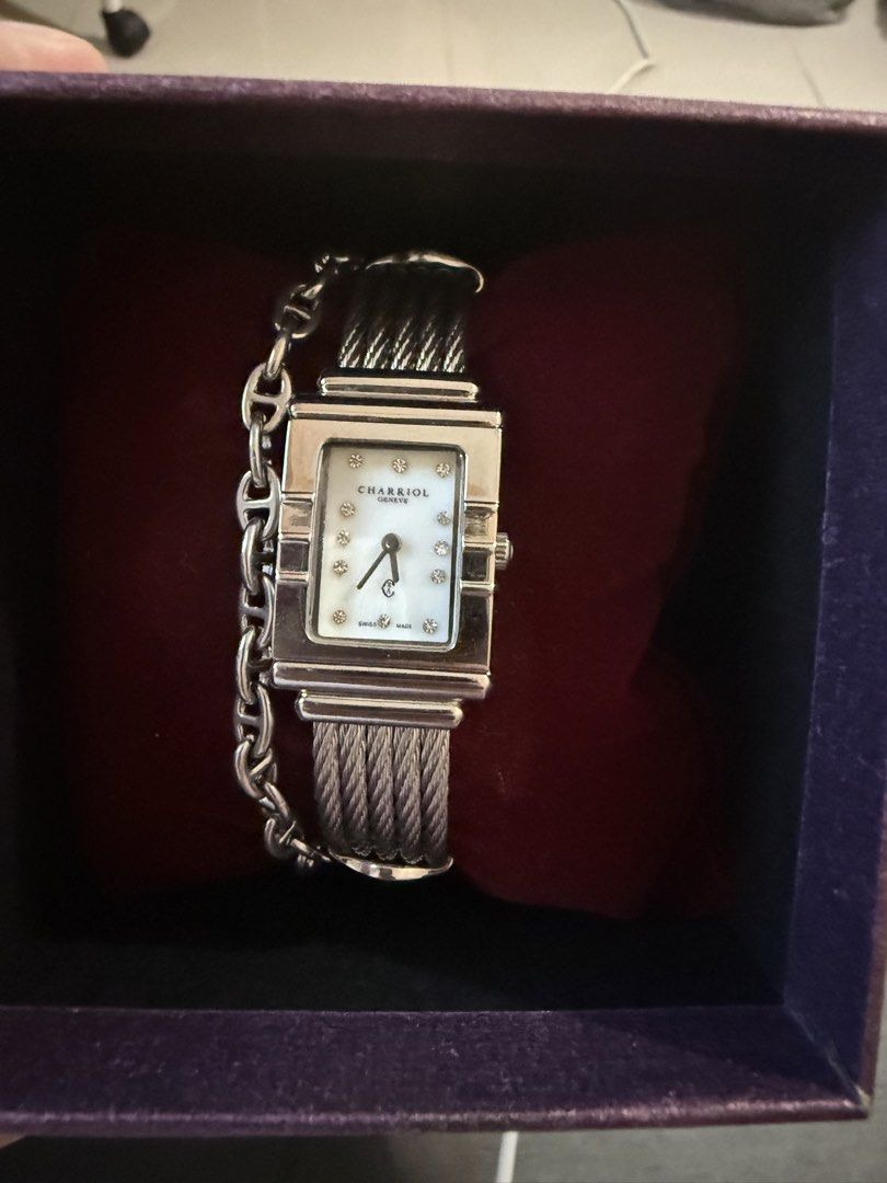 Charriol Geneva Ladies Watch (Category: Women's Watches) located in Manila. Submitted by monuu1 (Listing ID 1428014094, Image 1). Description: Not Guaranteed Authentic, Never used .