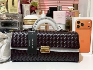 (Category: ) located in . Submitted by cjonlineshop.10 (Listing ID 1428073710, Image 1). Description: .