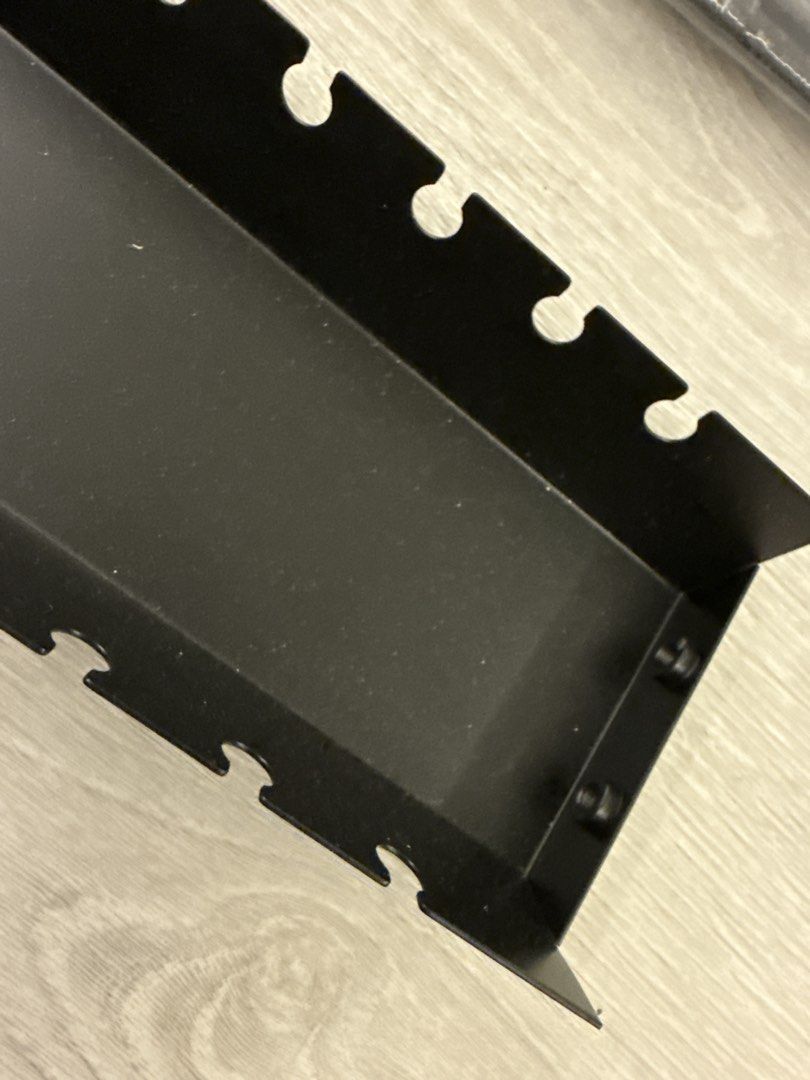 Computer parts463605827822561281