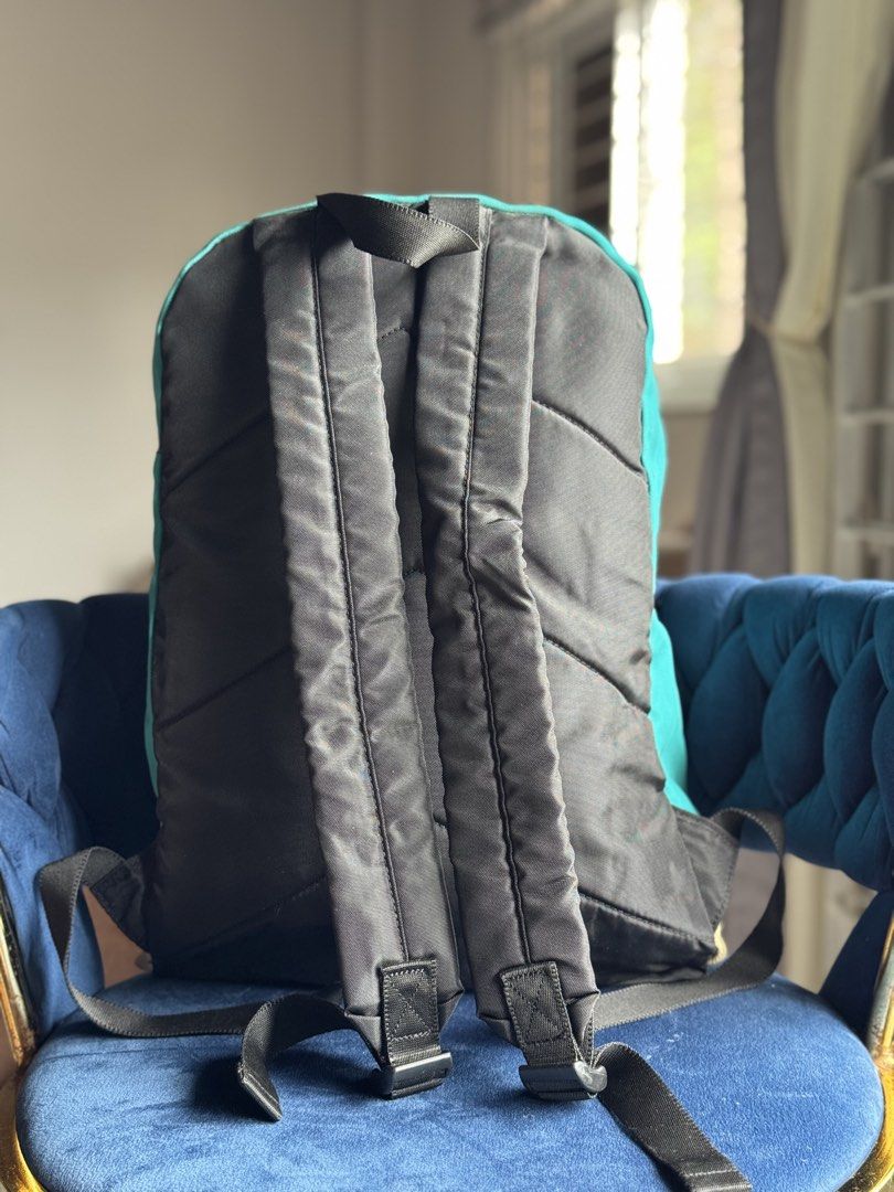 Converse All Star Backpack (Category: Backpacks) located in Sablan. Submitted by bag.a.holic.bygaile.ph (Listing ID 1427953187, Image 3). Description: no major flaws linis linis lang ng kunti .