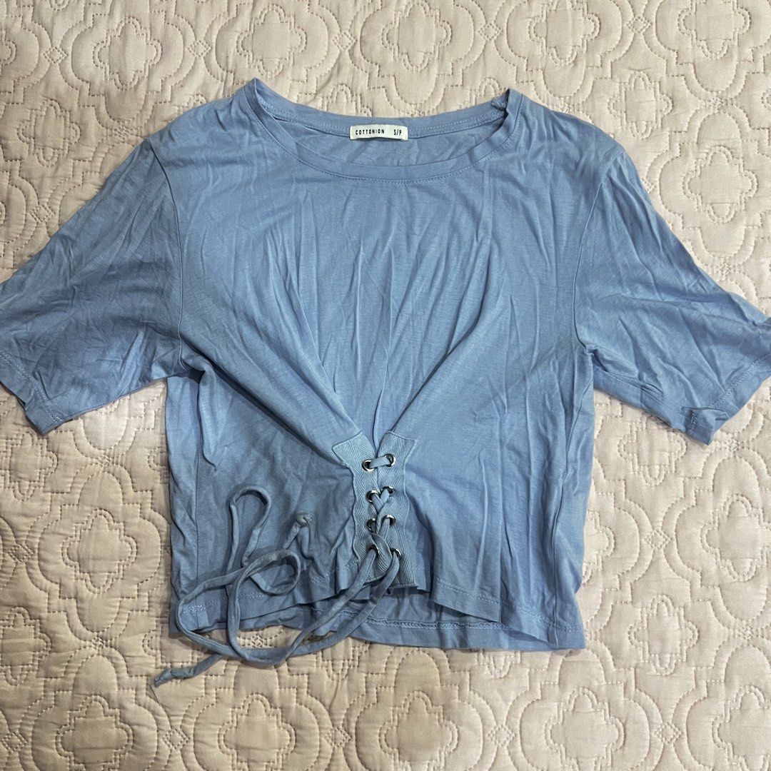 Cotton On Lace-Up Crop Top (Category: Others Tops) located in Quezon City. Submitted by lovedbymca (Listing ID 1428075476, Image 1). Description: .