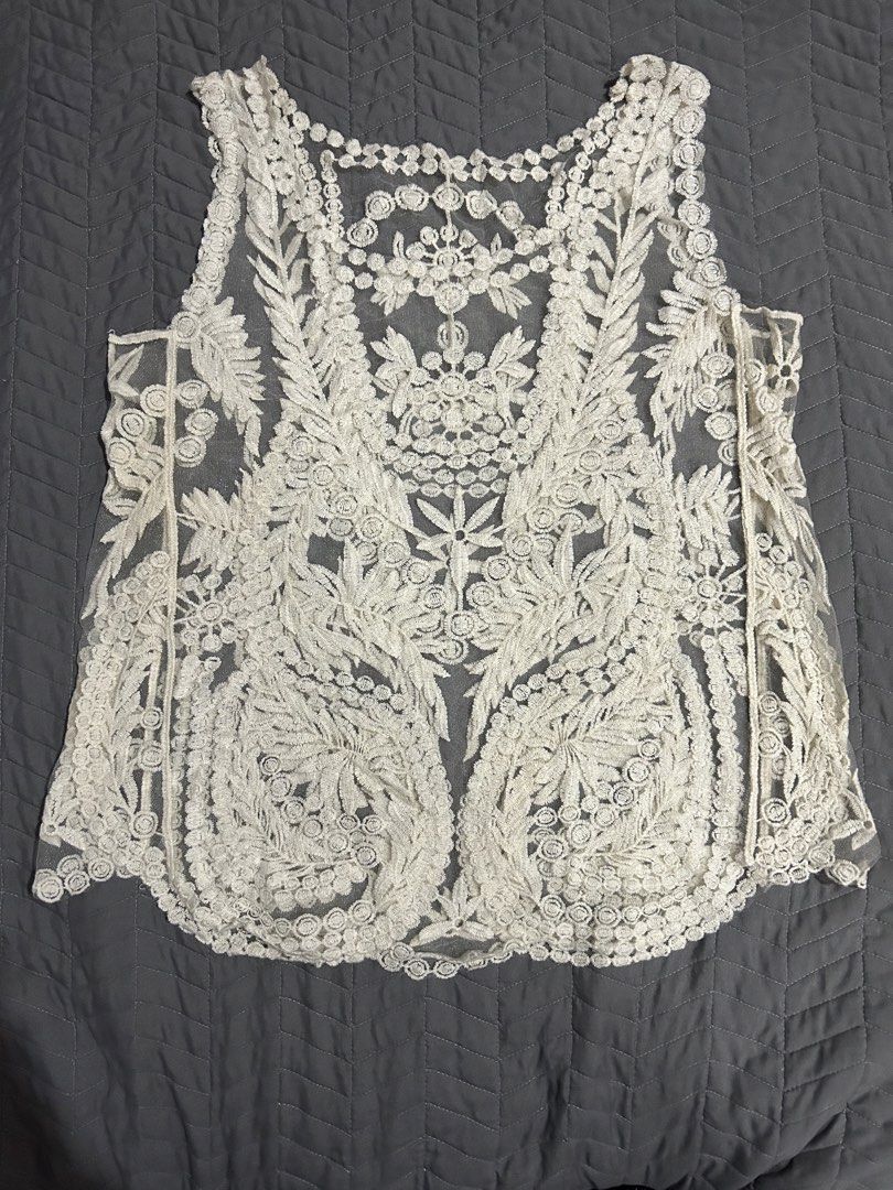 Cream Lace Top - Bikini cover-up (Category: Sleeveless) located in Cavite. Submitted by beeminees (Listing ID 1428068455, Image 1). Description: Can be use as bikini cover-up.