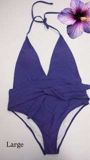 (Category: ) located in . Submitted by ellabusy (Listing ID 1427957116, Image 1). Description: .