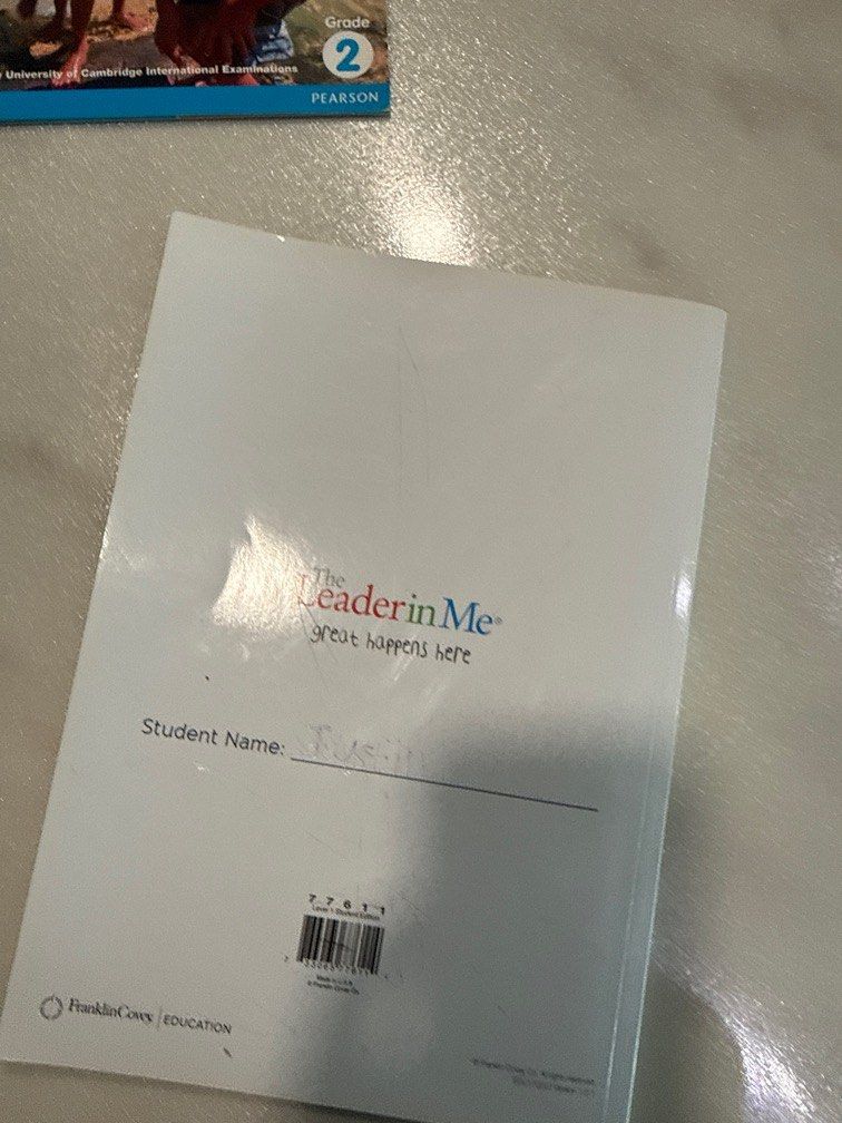 Discovering the leader in me （分類：教科書）位於 Hong Kong。 由 reald3al 提交（商品編號 1427963699，圖片 2）。簡介： 新淨，寫咗三四頁。
