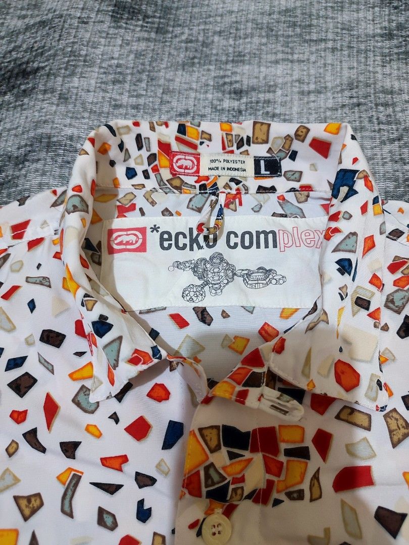 Ecko UNLTD Geometric Polo (Category: Formal Shirts) located in Cebu City. Submitted by haryvyylyynn (Listing ID 1427981515, Image 2). Description: Ecko Unltd 850.