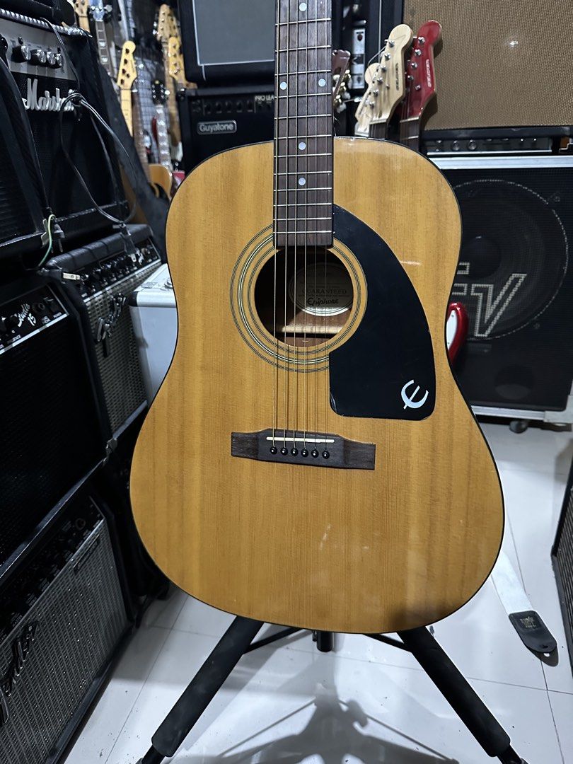 Epiphone AJ-100NA Acoustic Guitar (Category: Musical Instruments) located in Binan City. Submitted by asherkv13 (Listing ID 1428074649, Image 2). Description: .